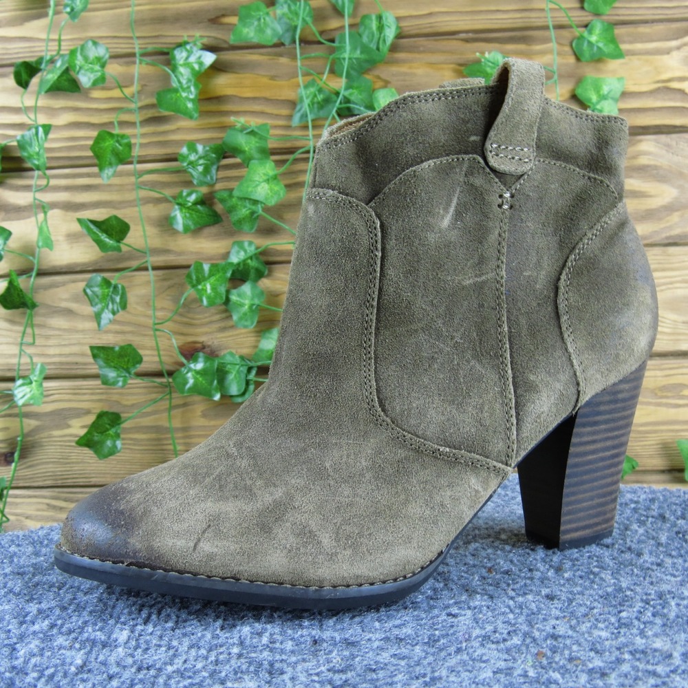 Indigo by Clarks Women 9.5 Brown‎ Suede Ankle Boots Western Block Heel Pull On